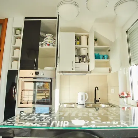 Urbanic Aquapark & Free Parking アパート